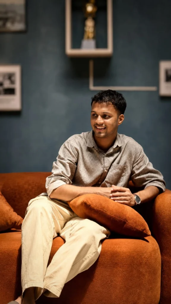 The Best Freelance Digital Marketing Analyst in Kannur posing for photo